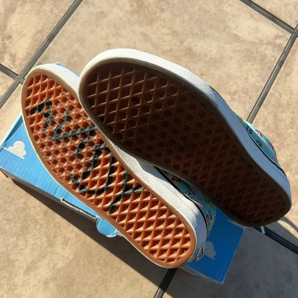 Vans Disney Pixar Toy Story Sneakers - Picture 5 of 8